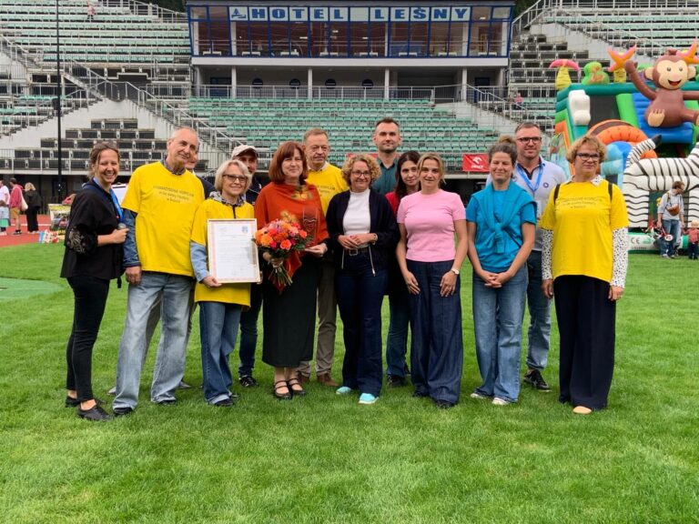 a1cea1a5-3288-44bd-b3c1-898e2bcf8c58